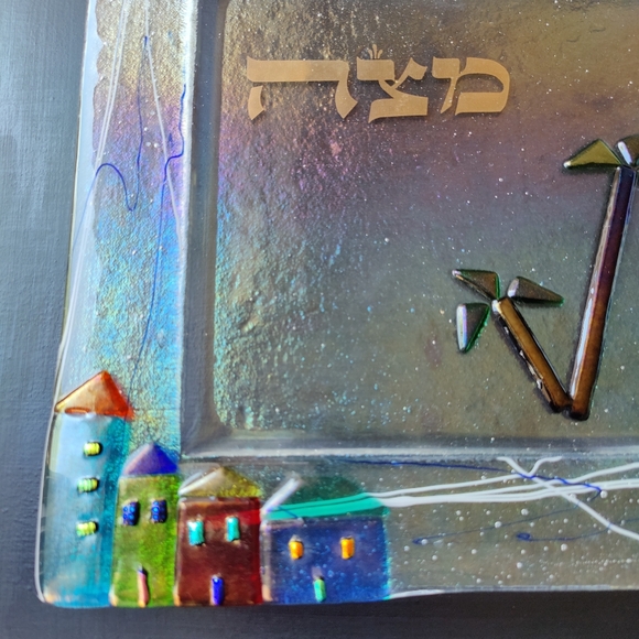 Fused Glass | handmade | square Matzah tray 10.5 inches - Picture 4 of 11